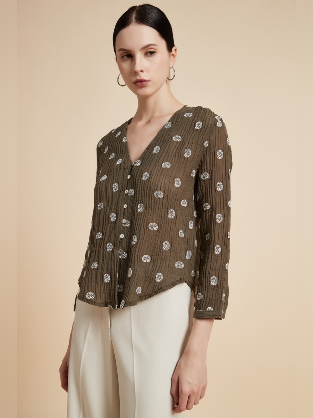 BNWT Zara V Neck Button Blouse Size S